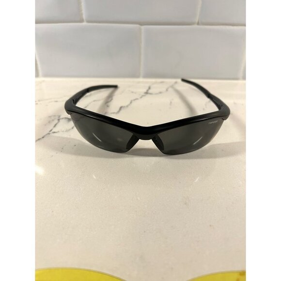 TIFOSI Gavia T-IP150 Athletic Glasses With Interchangeable Lenses - Picture 5 of 6